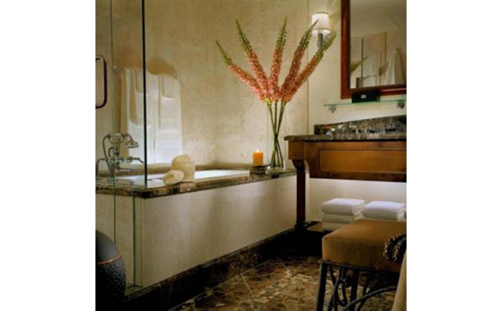 The Arrabelle Residence in Vail , United States image 10